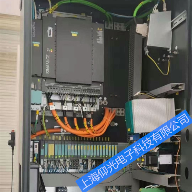 ���T��828D��(sh��)��ϵ�y(t��ng)COMBI�(q��)��(d��ng)����(b��o)�����ϾS��