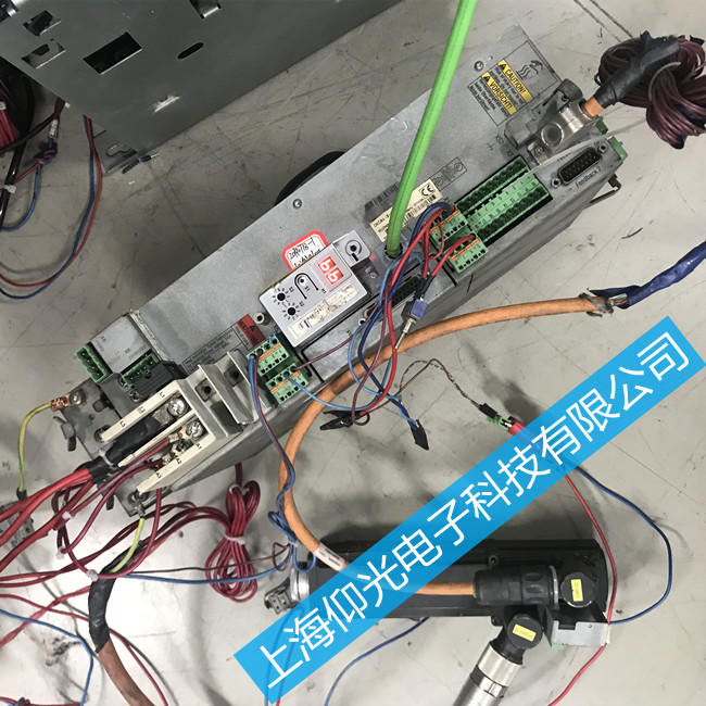 ���I(y��)�S��r(n��ng)exroth��ʿ��DKC�ŷ��(q��)���� �@ʾF870/F873����������